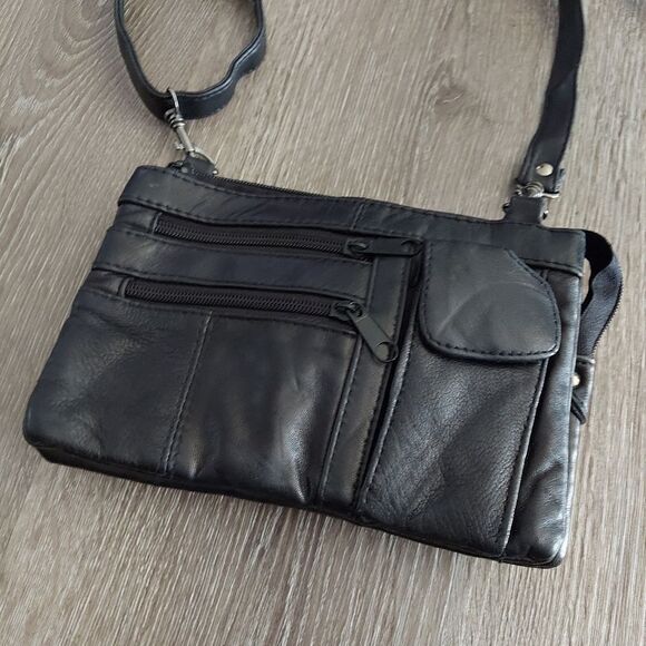 Convertible Black Bag - Crossbody to Fanny Pack - Picture 2 of 6